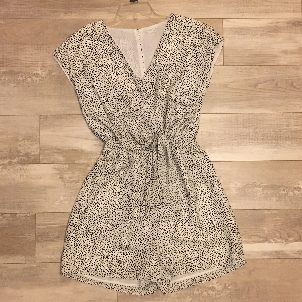 NWOT Printed Romper